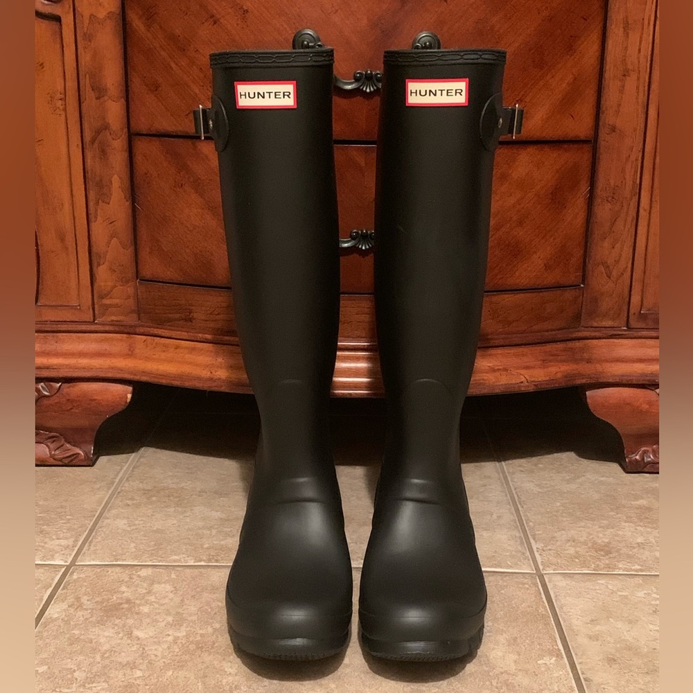 HUNTER Original Tall Waterproof Rain Boot, Black Gray, Adjustable, Size 8, NWT